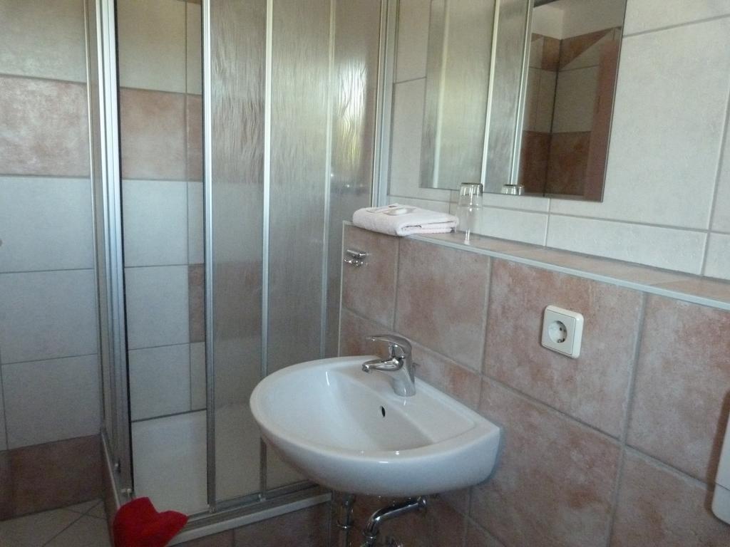 Waldhaus Colditz Garni Kamer foto